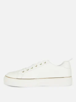 Sneaker Mit Strassnieten Und Dicker Sohle