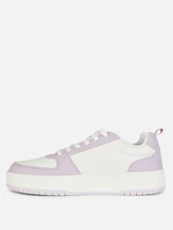 Sportliche Low-Top-Sneaker