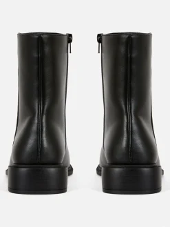 Stiefeletten Mit Eckiger Zehenpartie