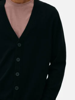 Strickjacke Mit Großen Knöpfen