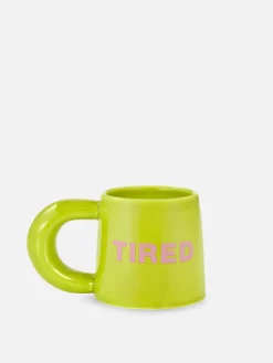 Tasse Mit Der Aufschrift „Tired“