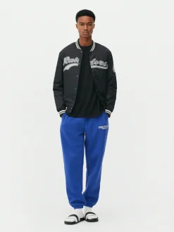 T-Shirt Mit Rundhalsausschnitt In Regulärer Passform