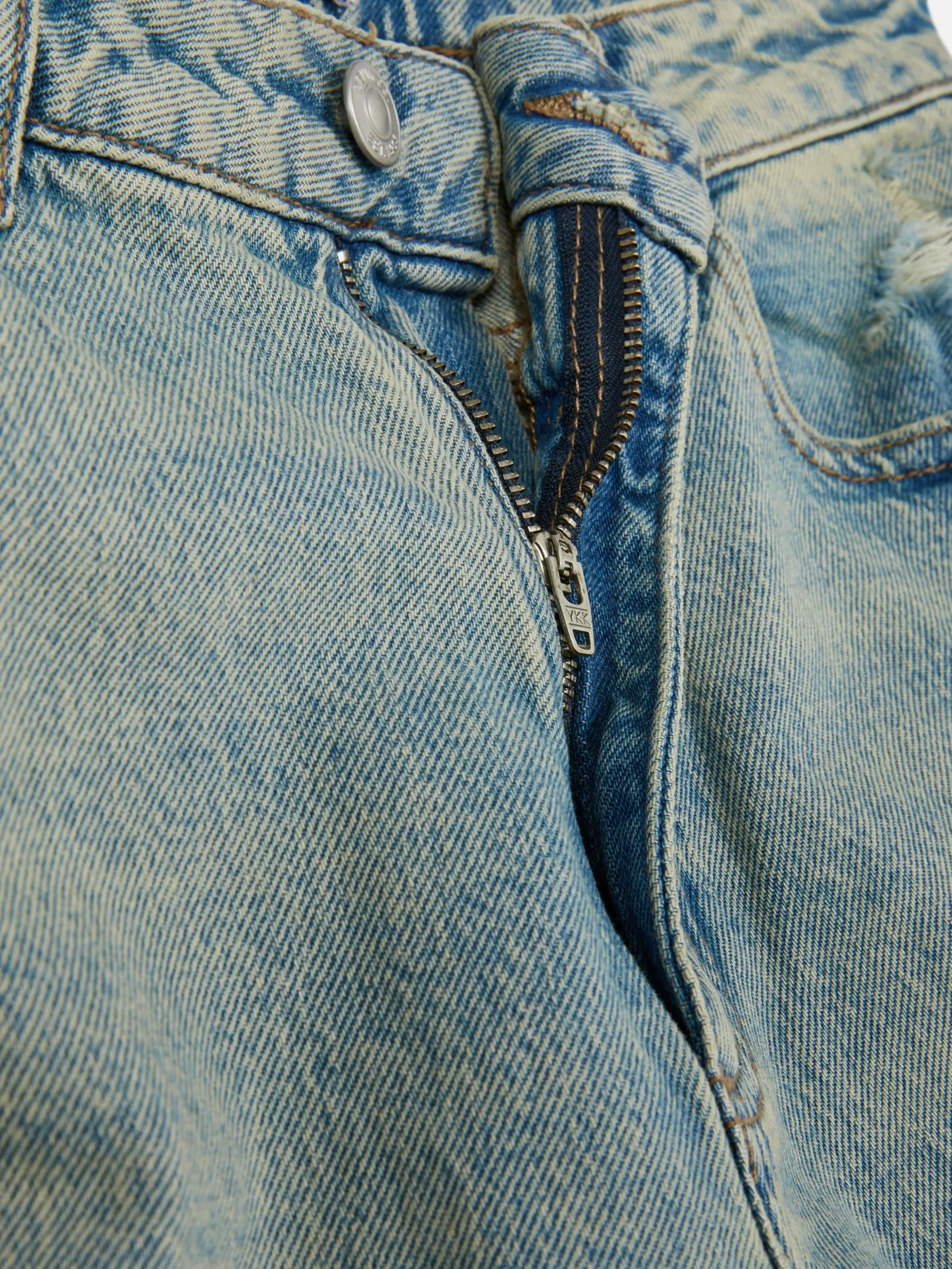 Zerrissene Mom-Jeans Aus Denim